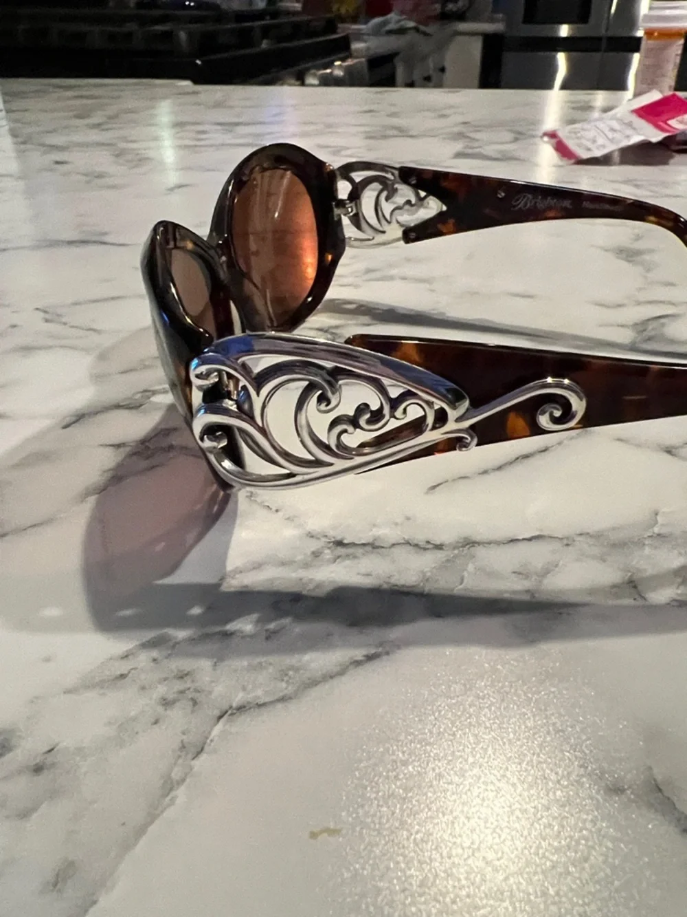 Brighton Glendora Tortoiseshell Oval Women’s Sunglasses - Brown Lenses - Picture 4 of 6